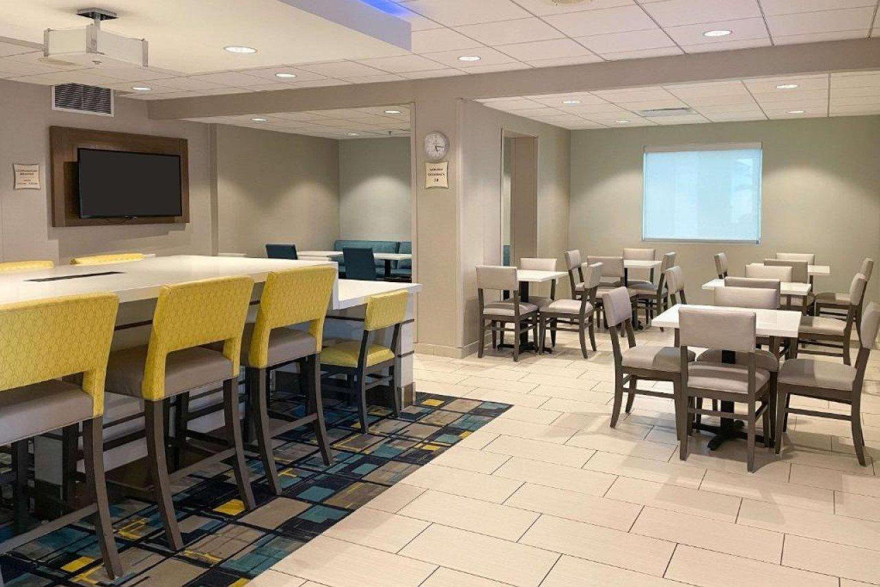 Comfort Inn & Suites Melbourne-Viera Exterior foto