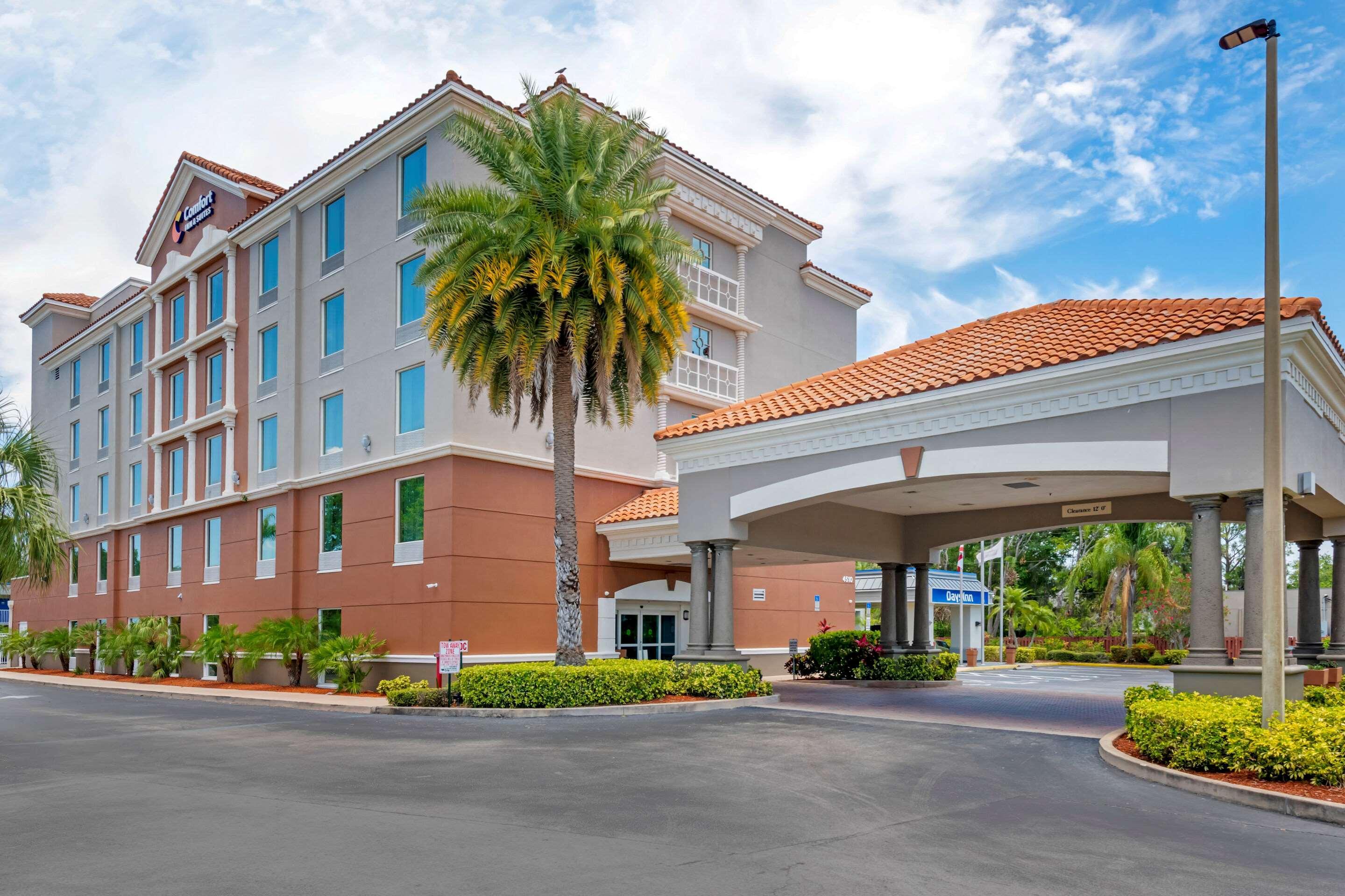 Comfort Inn & Suites Melbourne-Viera Exterior foto